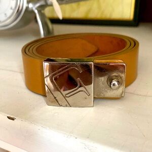 Furla leather belt. Vintage. Please see pictures.